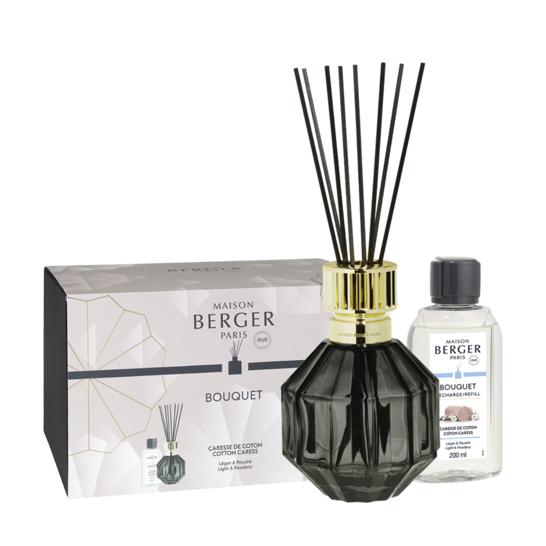 Facette Black Cotton Caress Scented Bouquet Reed Diffuser