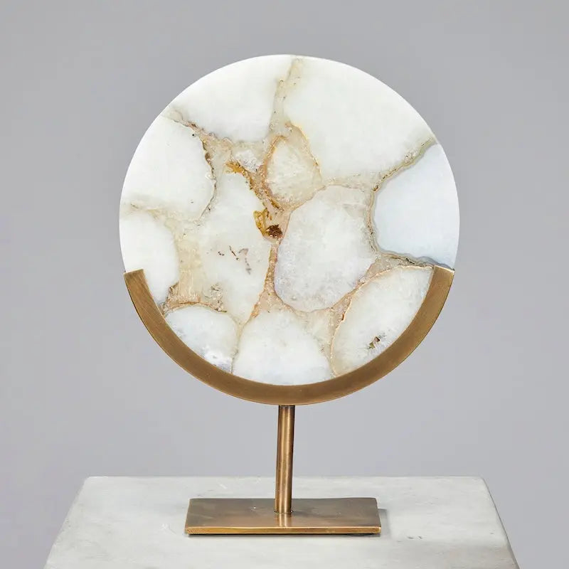 Ornament on base 25x10x35 cm - GOUYA white agate+ant. bronze Light and Living