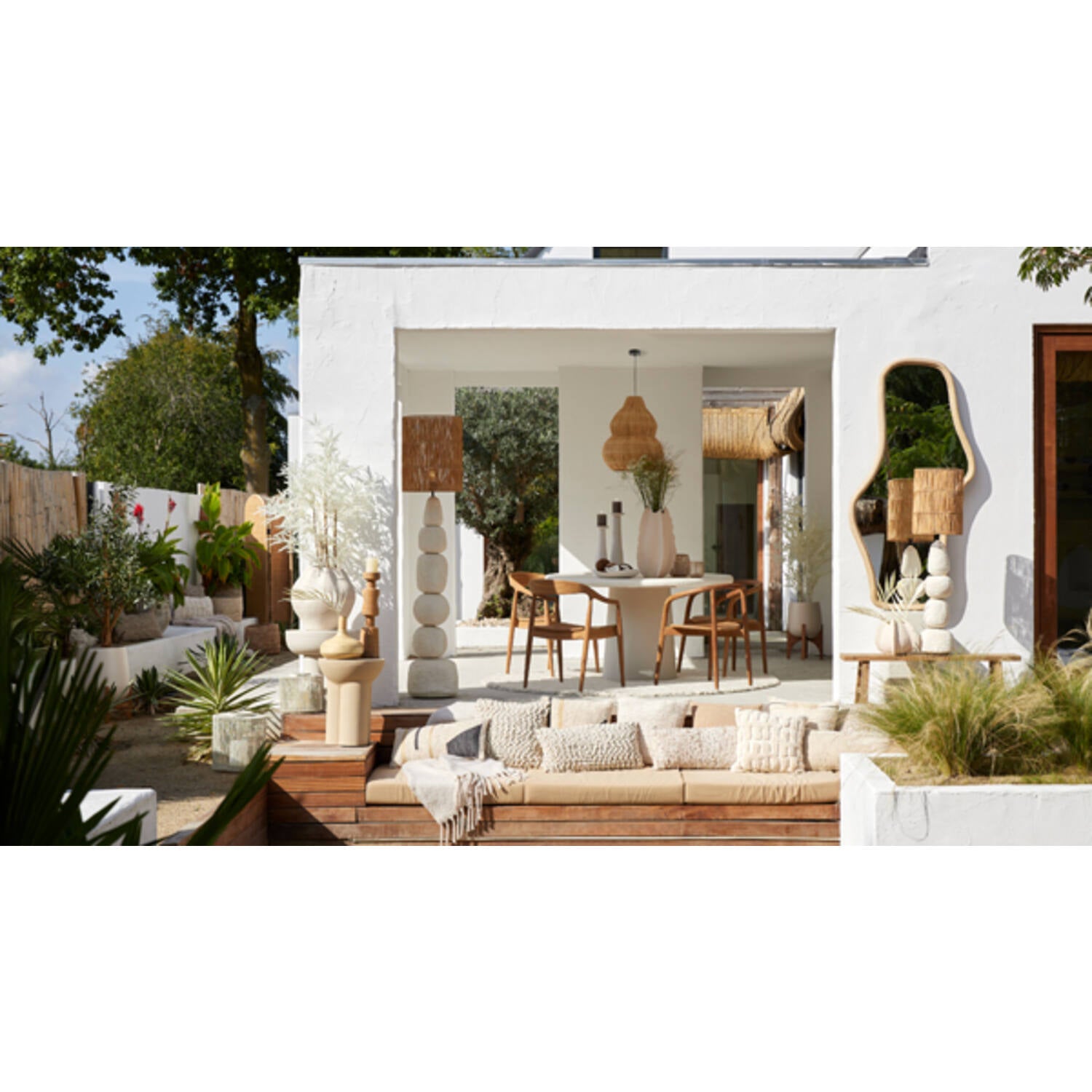 Rectangular Humada Natural Boucle Cushion