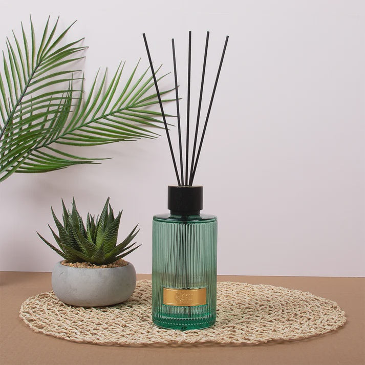 500ml Suave Round Ribbed Bottle Lesser & Pavey Ltd