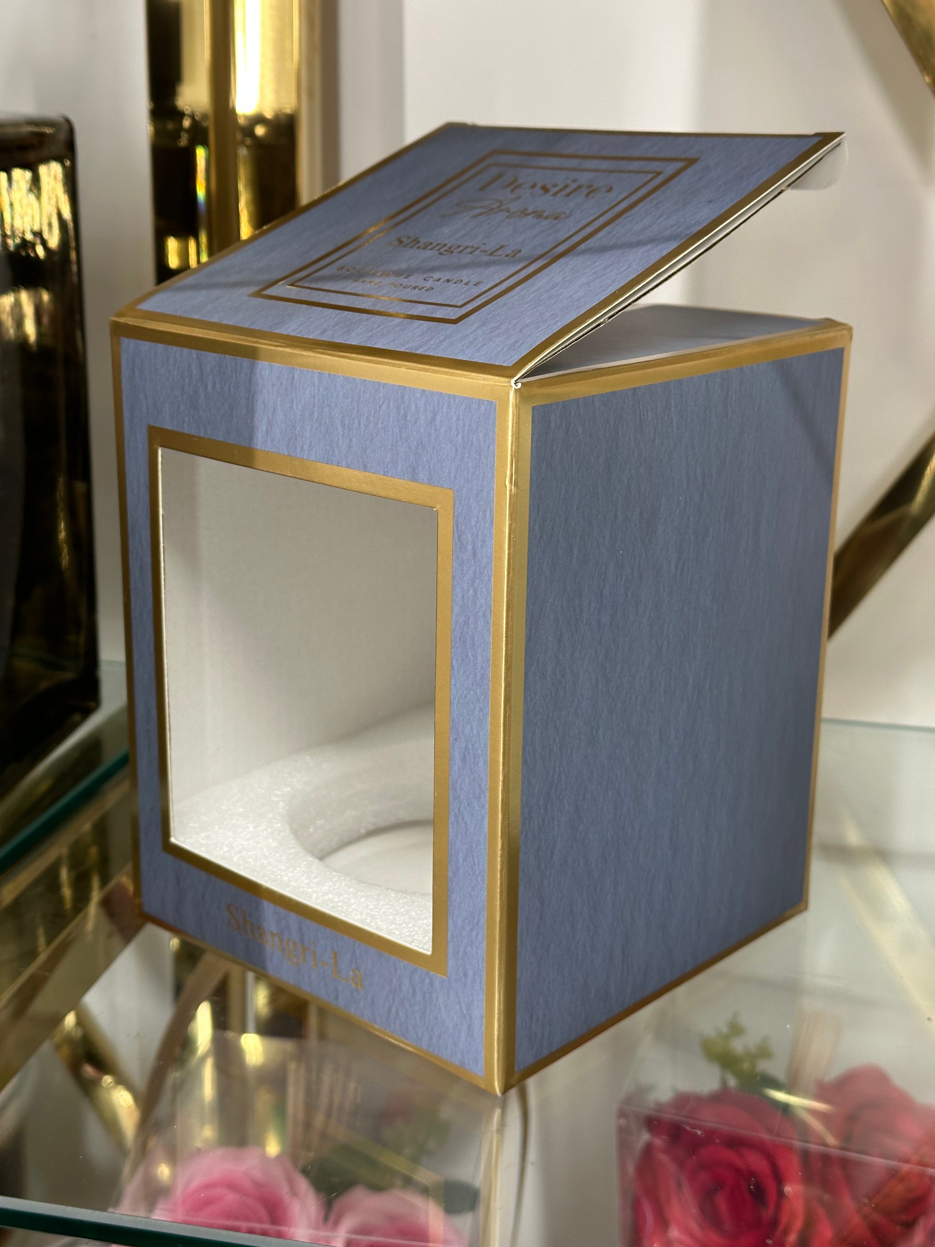 900g Shangri-La Scented Candle Lesser & Pavey Ltd