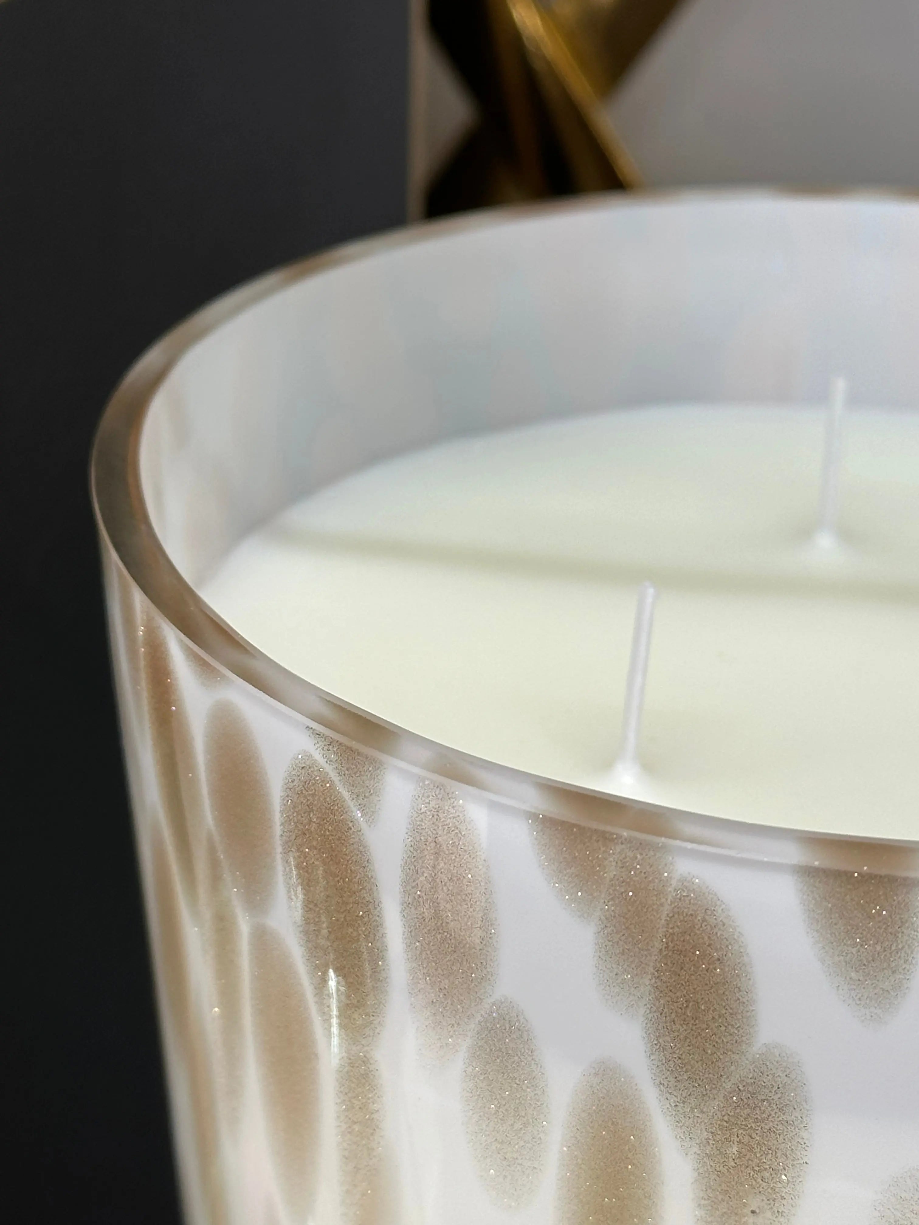 2000g Pomegranate Noir Scented Candle Lesser & Pavey Ltd