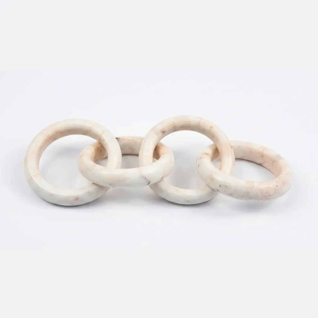 Marble Chain Ornament sil interiors