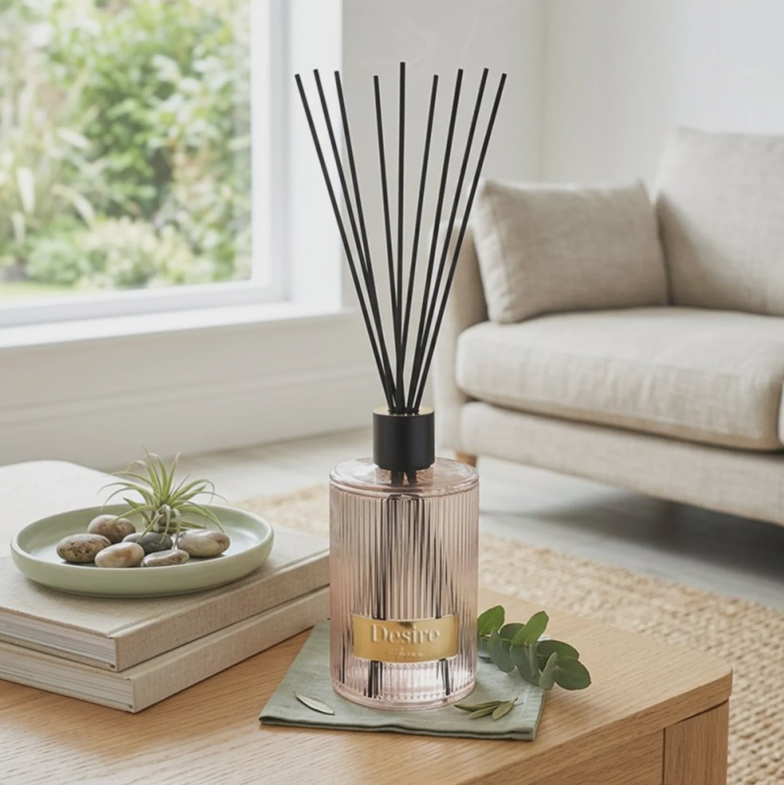 AUCTION 2L COCO RIBBED DIFFUSER Auction