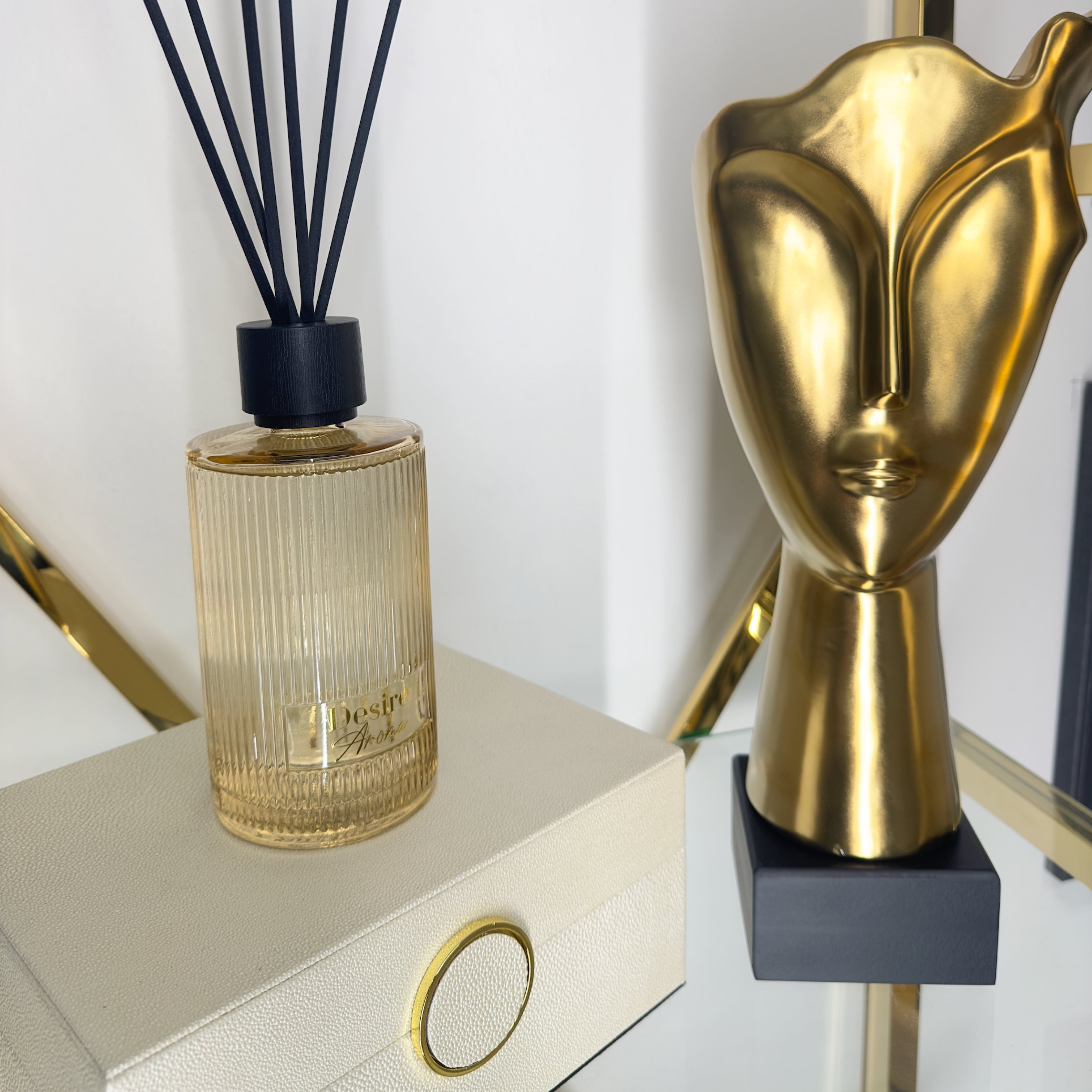 Desire English Pear & Freesia 500ml Reed Diffuser Lesser & Pavey