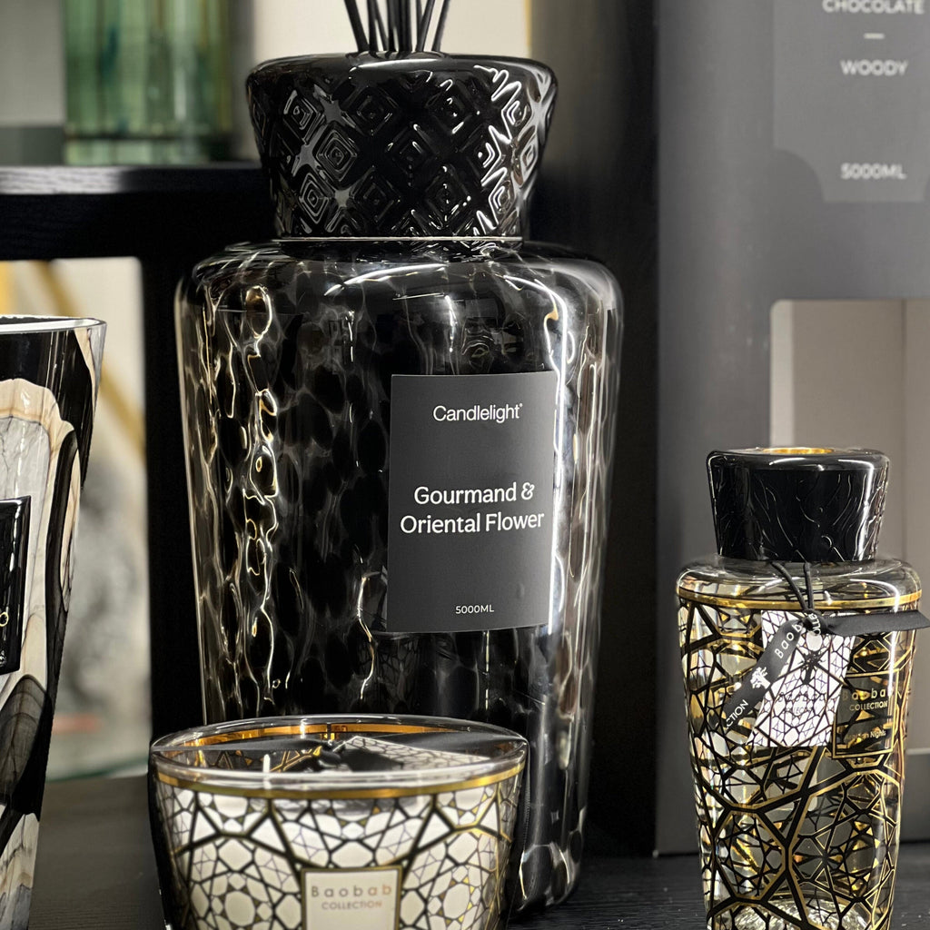5000ml Reed Diffuser - Gourmand & Oriental Flower candlelight