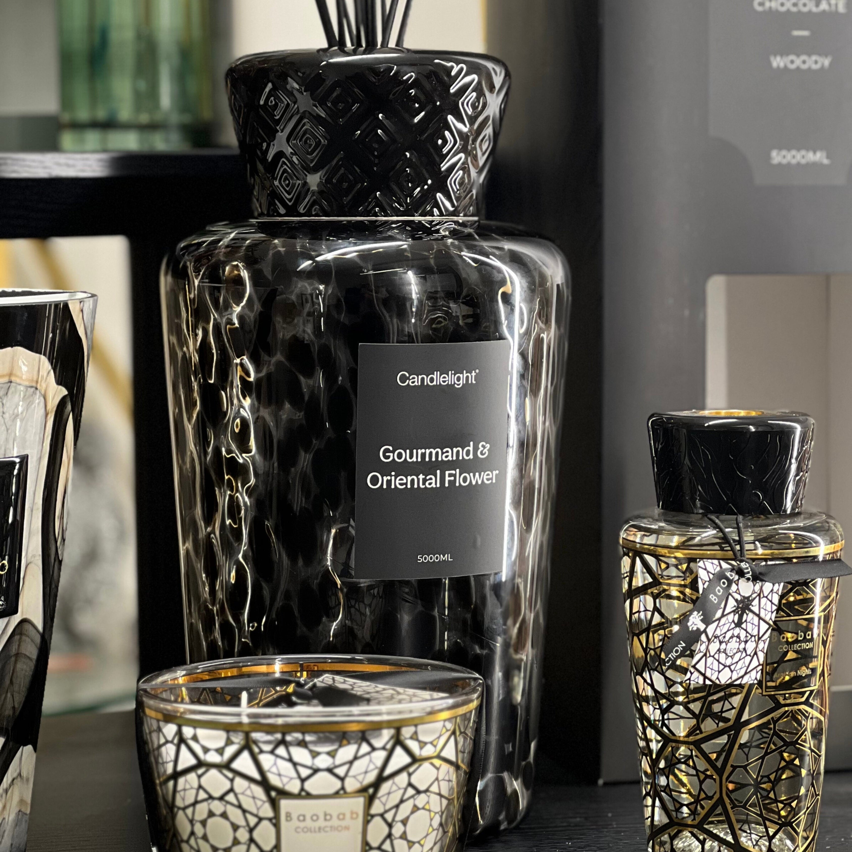 5000ml Reed Diffuser - Gourmand & Oriental Flower candlelight