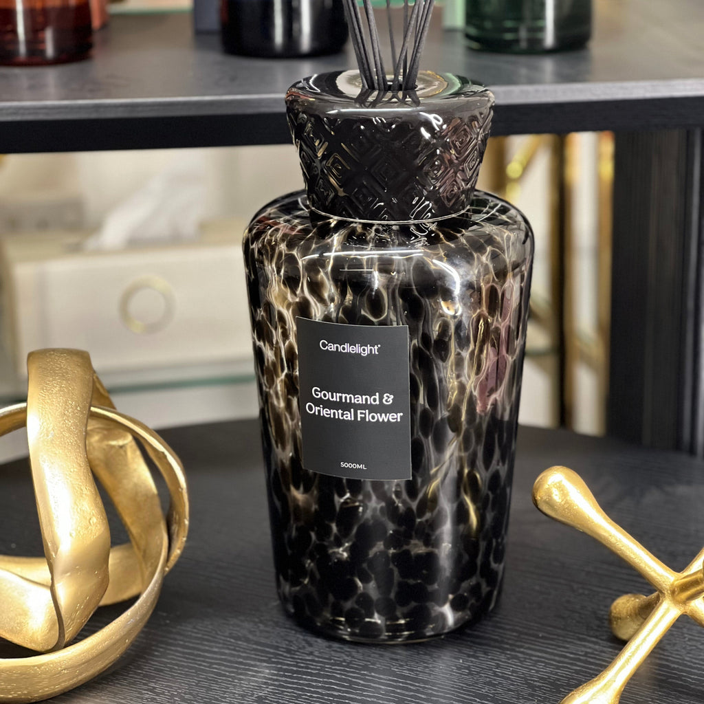 5000ml Reed Diffuser - Gourmand & Oriental Flower candlelight