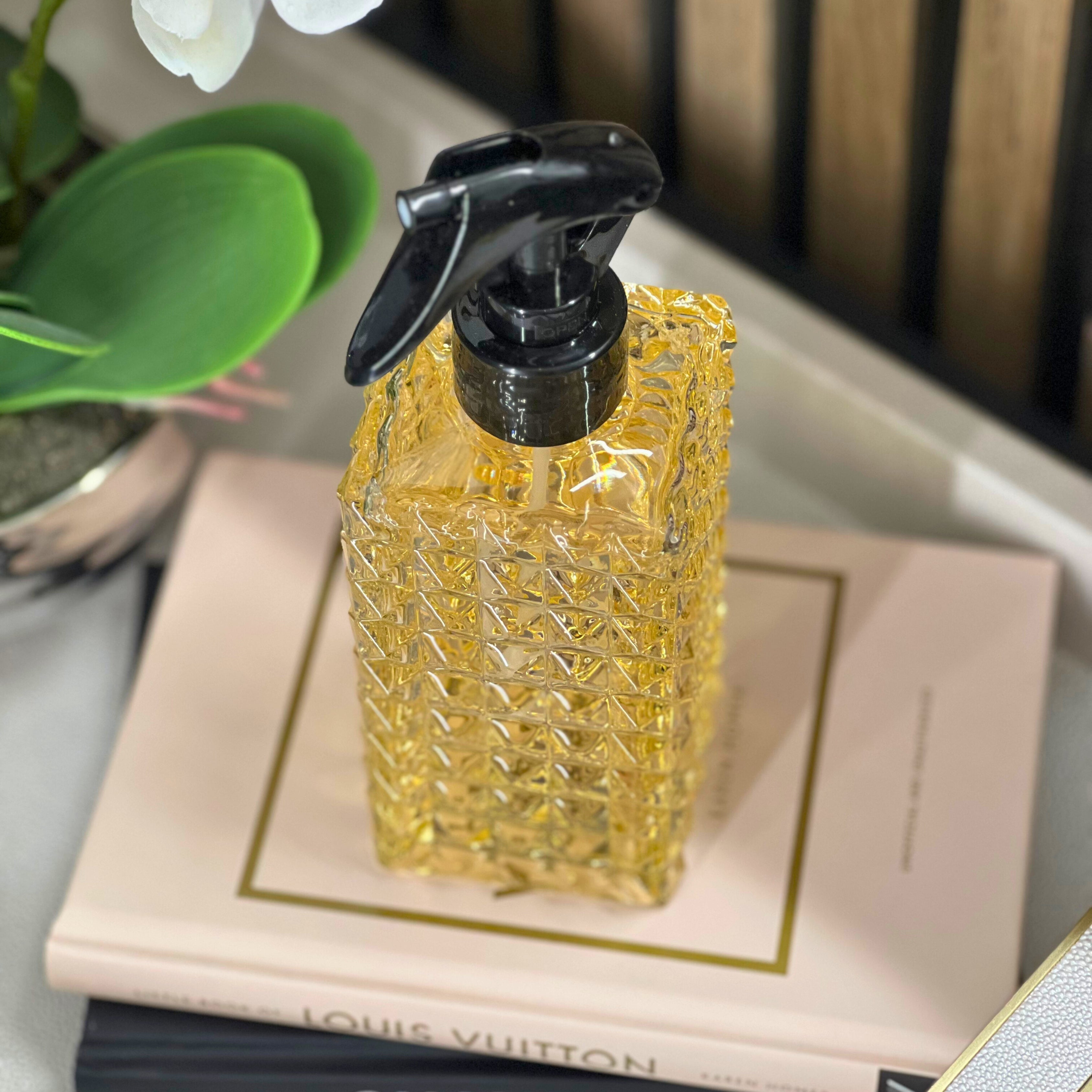 Desire Aroma Cashmere & Silk 250ml Room Spray Lesser & Pavey Ltd