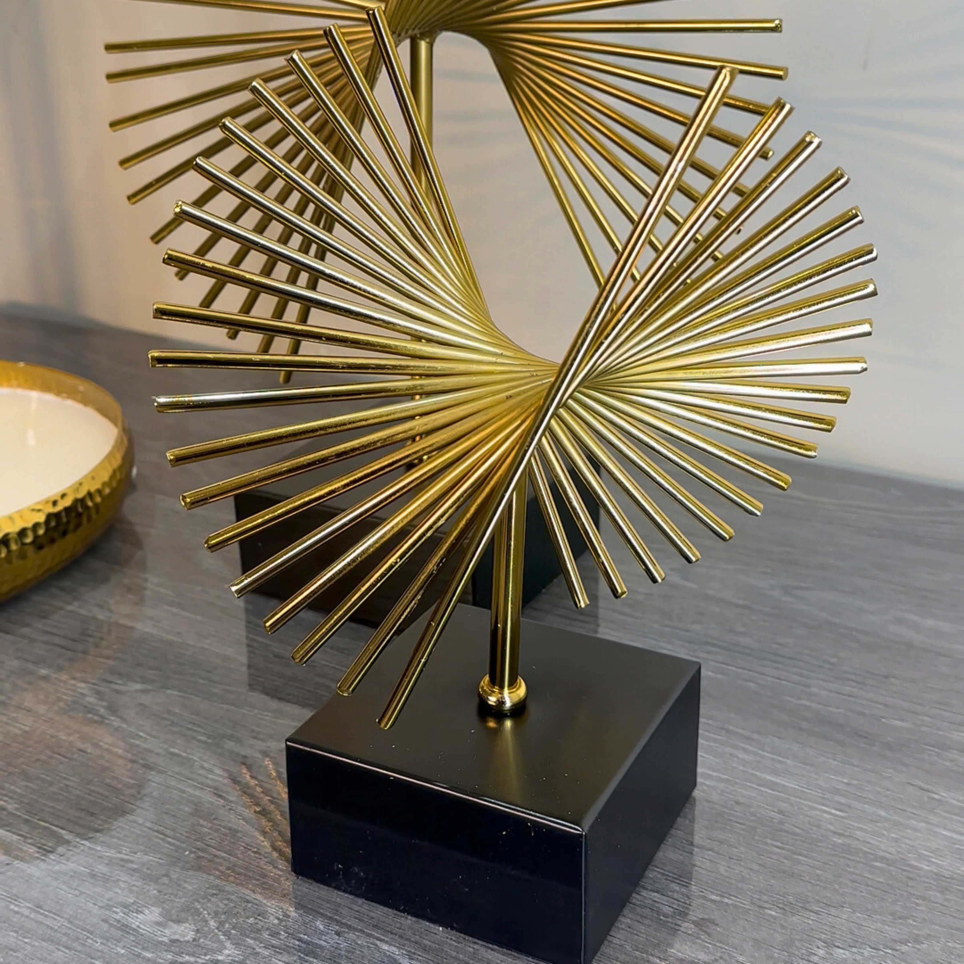 Odel Gold Design On Black Base Ornament 26cm Ivan