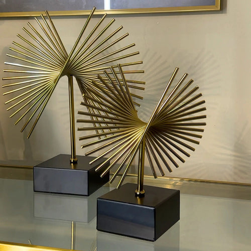 Large 37cm Odel Gold Design On Black Base Ornament Ivan