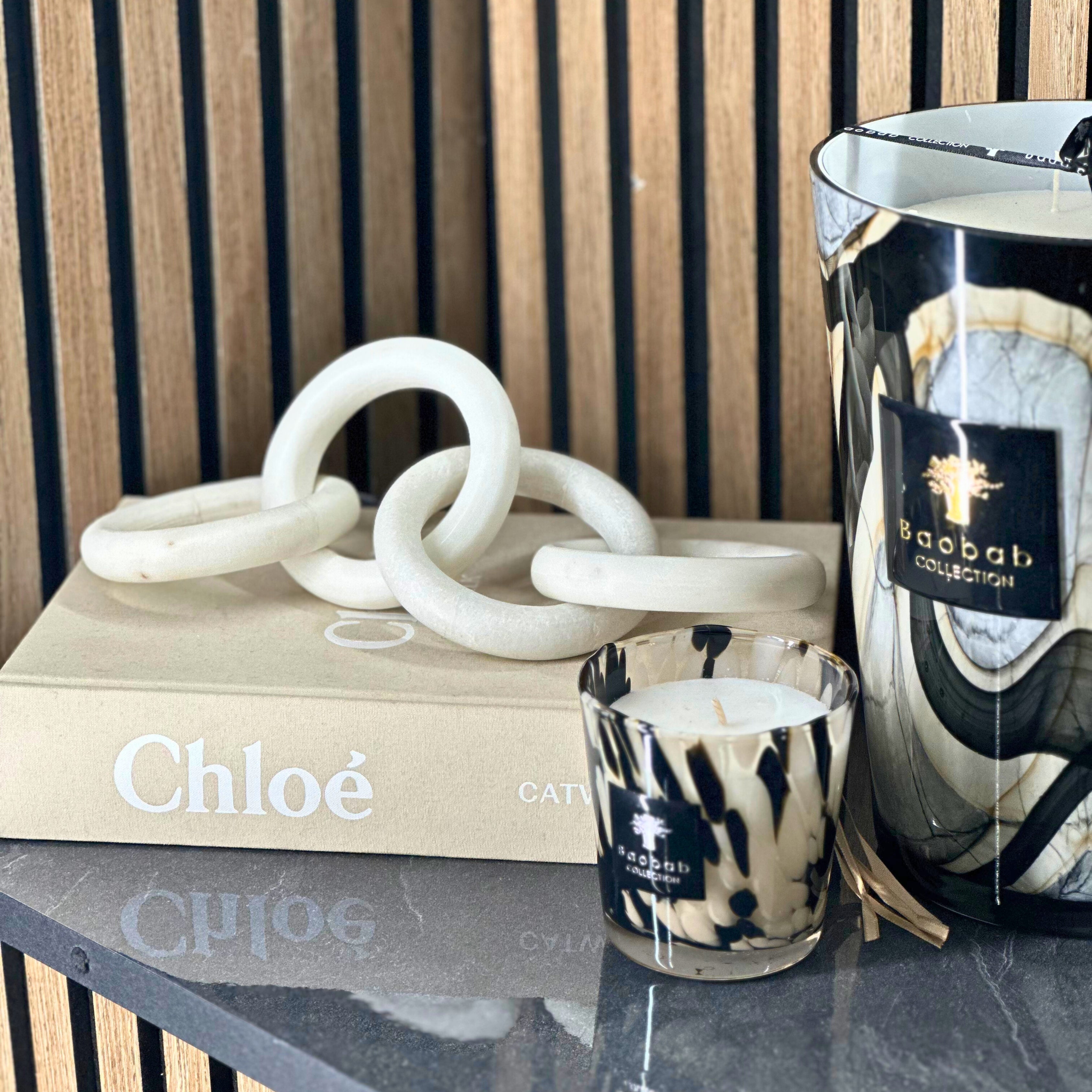 4 Link White Marble Chain Ornament sil interiors