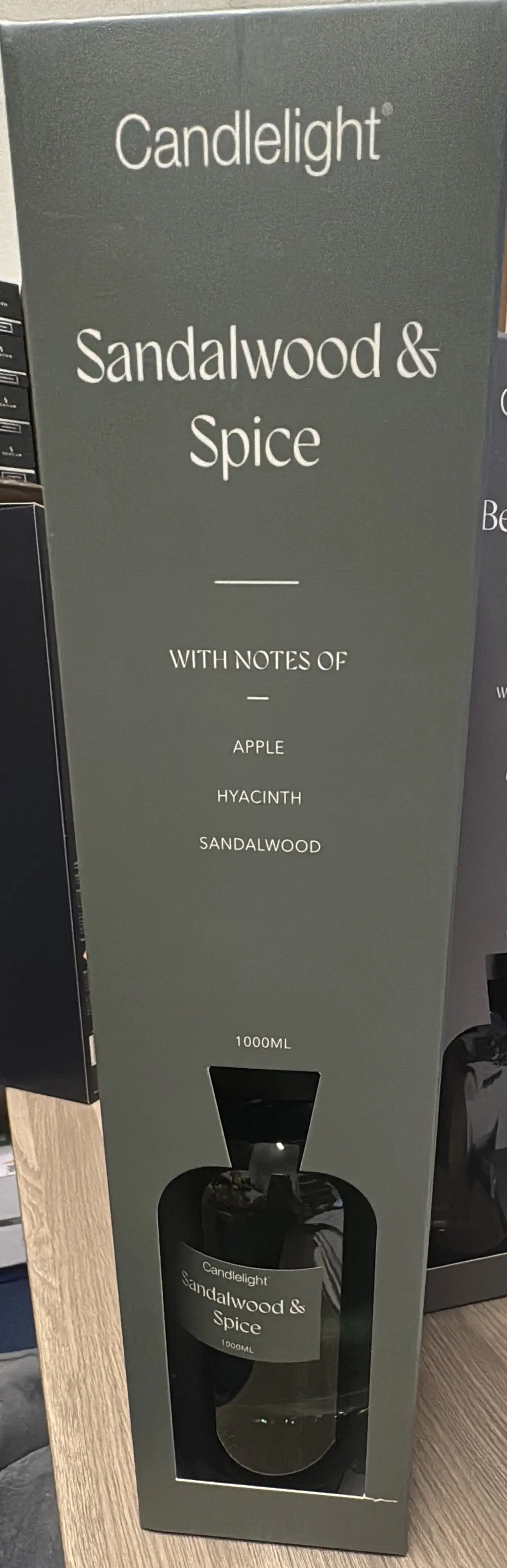 Candlelight Sandalwood & Spice 1000ml Reed Diffuser candlelight