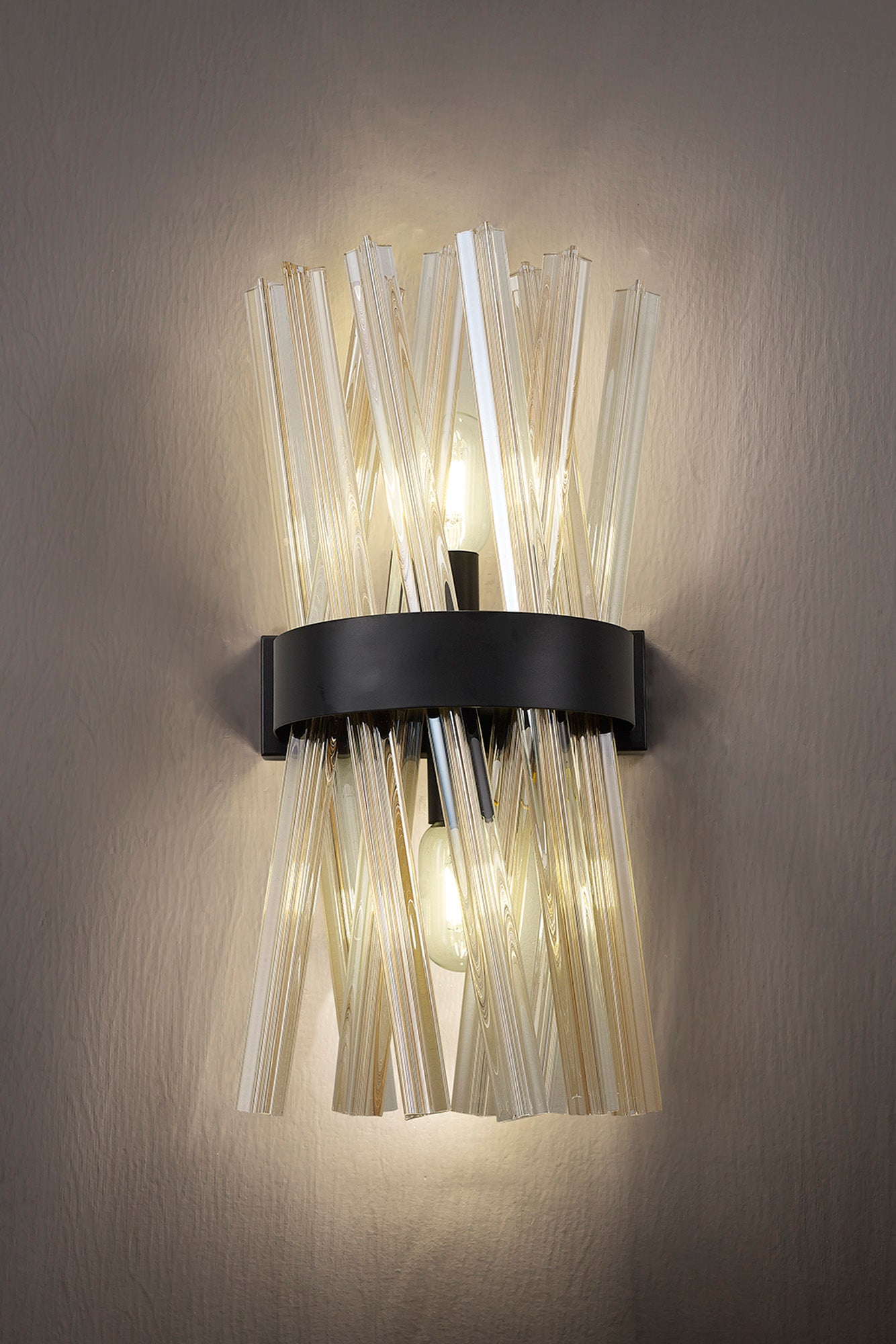 Chase 2 Light E14, Wall Light E14, Matt Black / Champagne Glass