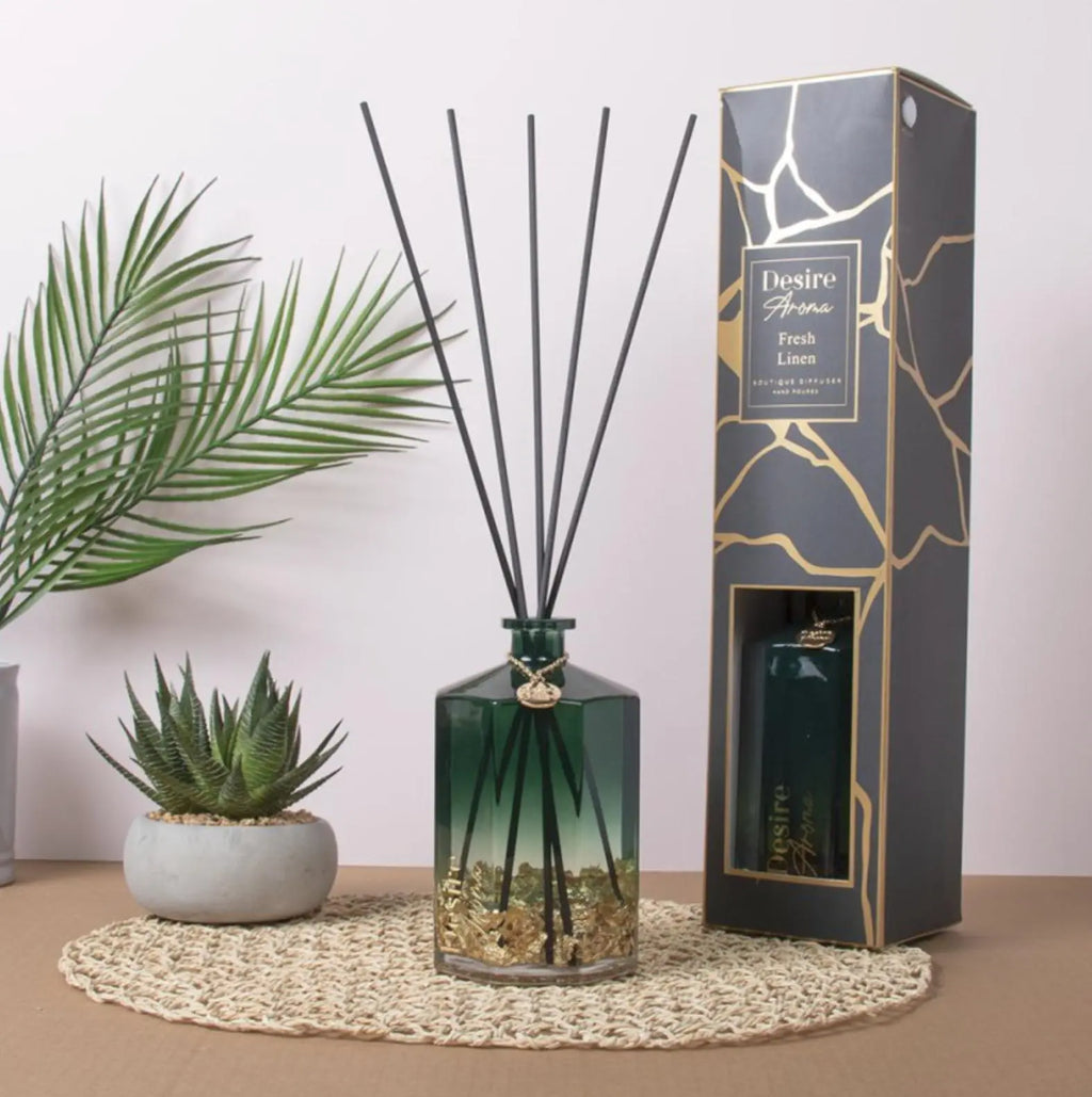 1000ml Midas Fresh Linen Reed Diffuser - Gold Foil Flakes Lesser & Pavey Ltd