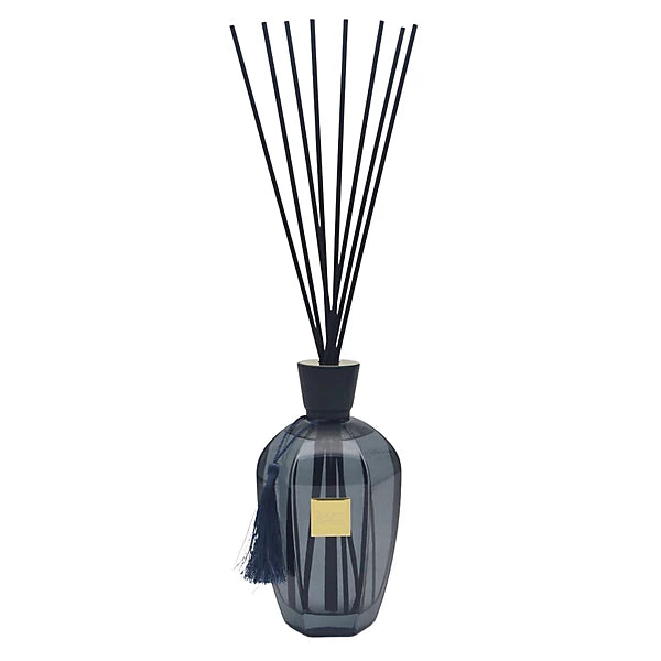 Oud Wood 800ml Reed Diffuser Lesser & Pavey Ltd