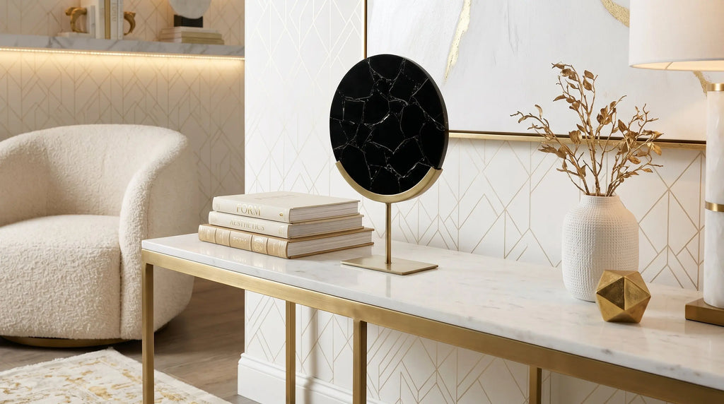 Gouza Black Marble Ornament on Bronze Base Light and Living