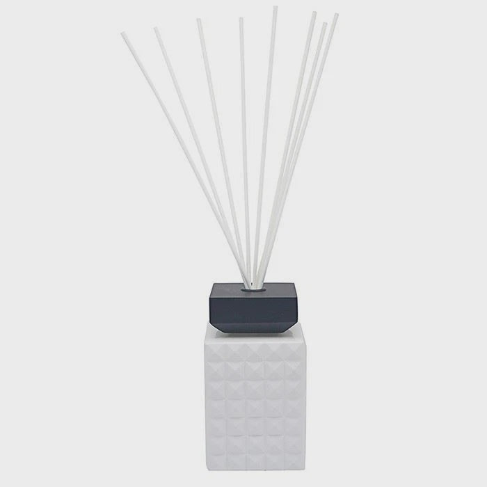 1000ml Myrrh and Tonka White Reed Diffuser Lesser & Pavey Ltd